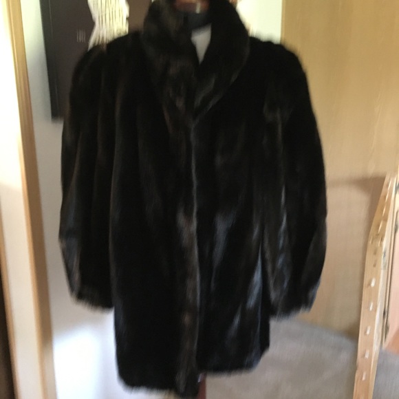 Jackets & Blazers - Faux fur 1980’s vintage coat.